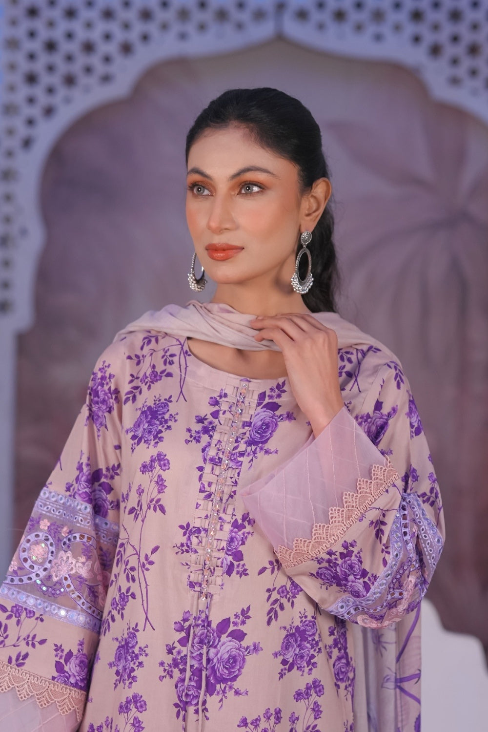 Trendy Summer Clothes & Dresses for Women By Ameersons