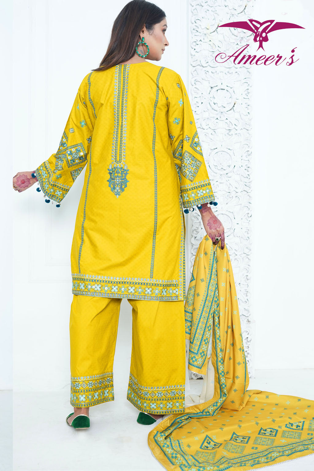 Winter Collection 2025 | stitched Khaddar Suits for Women By Ameersons