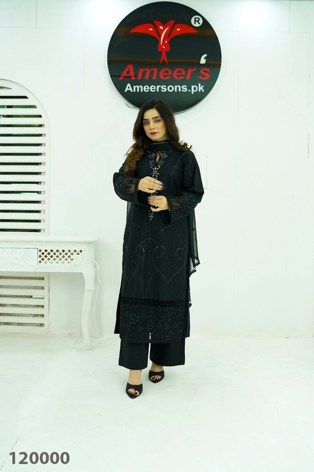 Khaddar Suits Collection 2025 | Winter Dresses for Ladies by Ameersons