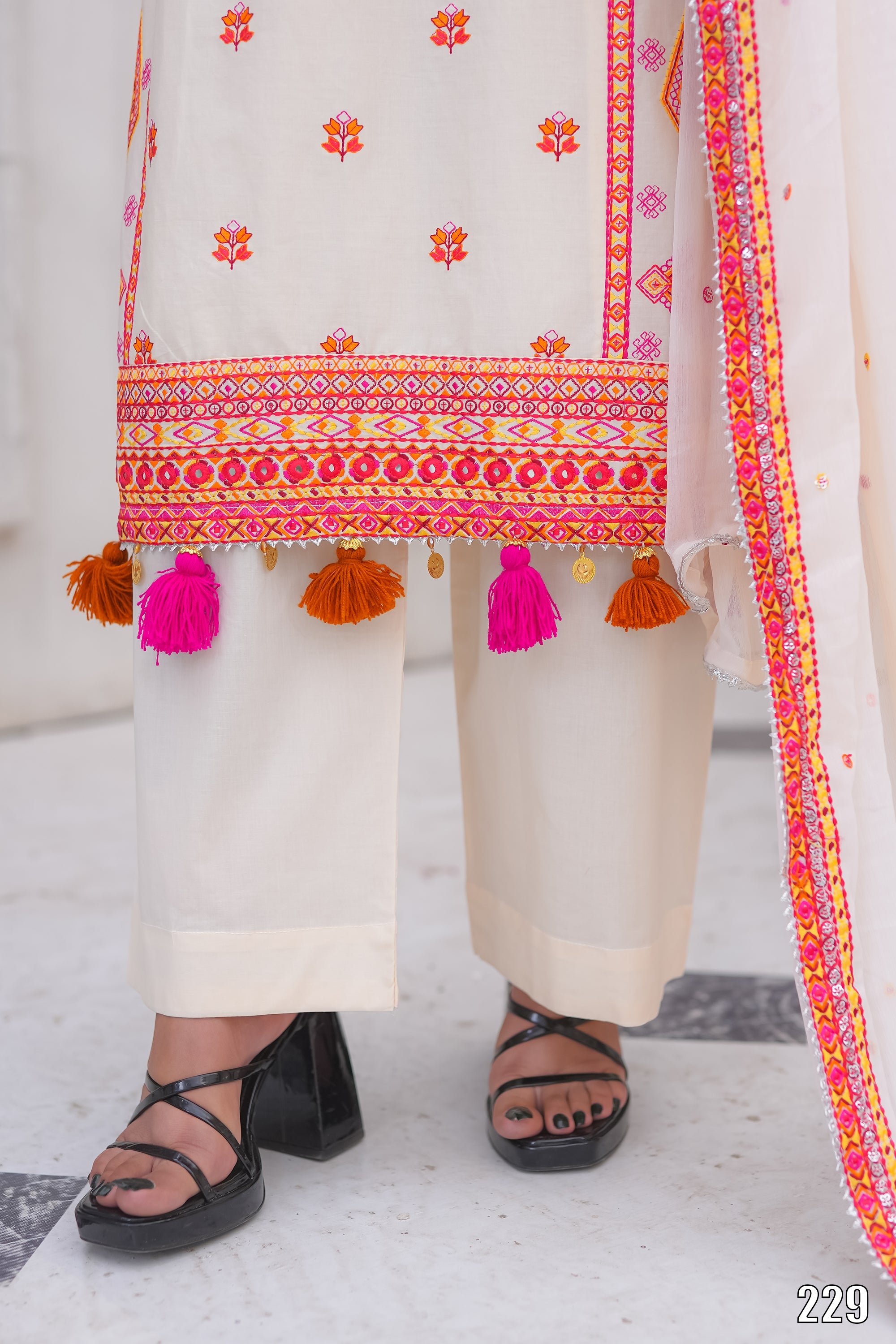 Elegant Embroidered 3PC Lawn Suit with Tassel Details – Festive Collection | Desined By AmeerSons #229 Ameer Sons